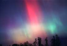 aurora1x.jpg (50000 bytes)