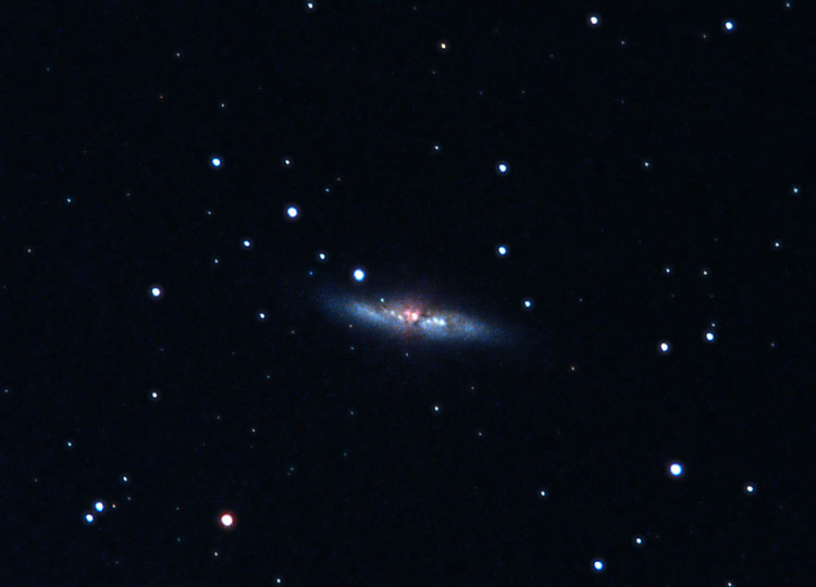 m82.jpg (205318 bytes)